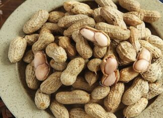 “Unlock the Power of Peanuts: Discover the Surprising Health Benefits”