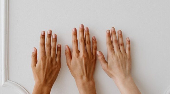 The Perfect Pre-Holiday Manicure: Don’t Forget These Two Essential Steps for Stunning Nails