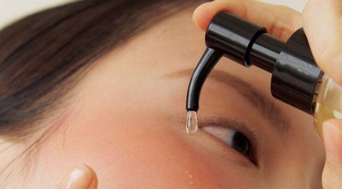 The Ultimate Guide to Oil Cleansing: Uncover the Secret to Flawless Skin