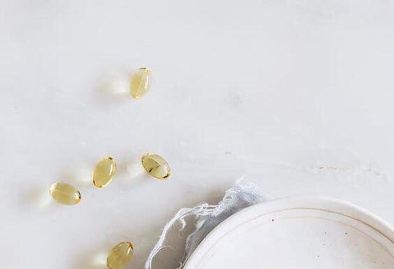 “Vitamin E for Skincare: Don’t Apply Directly, Create Your Own Anti-Aging Masks Instead”