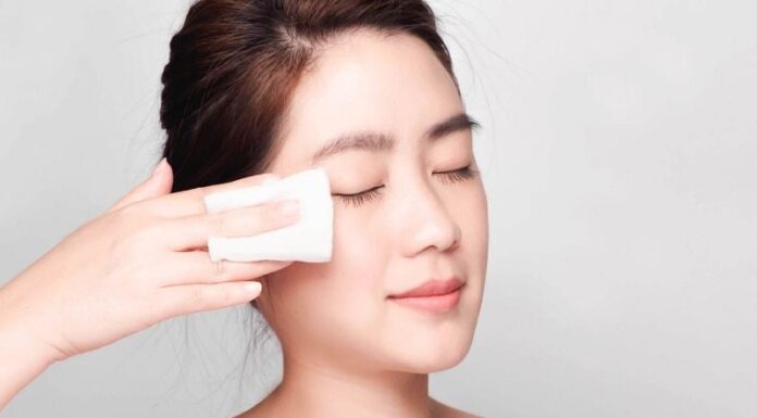 The Ultimate Lunchtime Skin Care Routine for Busy Bees