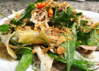 The Ultimate Guide to Three Delicious Chicken Salads: A Tasty Trio You’ll Never Forget