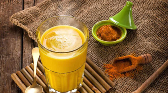“Trim That Tummy Fat with Turmeric: A Powerful Natural Remedy”