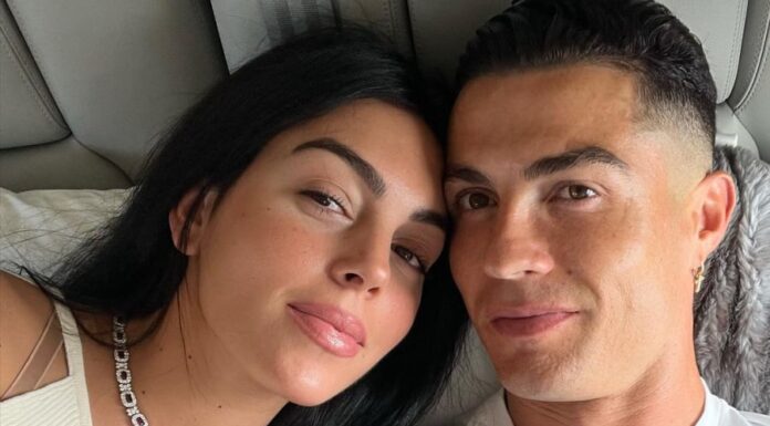“Cristiano Ronaldo’s Girlfriend Steals the Show With Her Amazing Post-Baby Body – Thanks to This Common Fruit”
