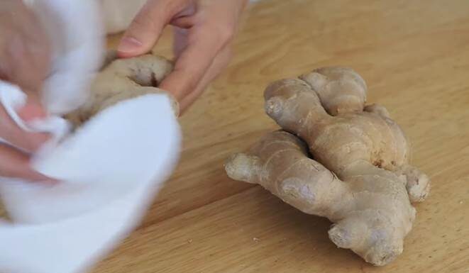 The Secret to Keeping Ginger Fresh for Months: Revitalize Your Ginger with This Simple Soak