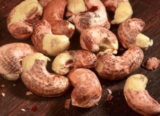 5 Delicious and Nutritious Seeds and Nuts You’ll Love Snacking On