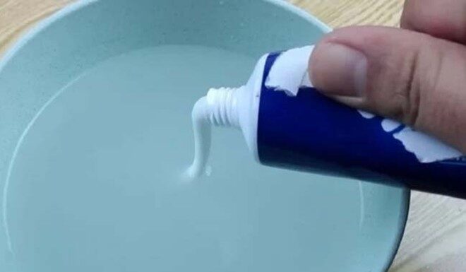 “The Magic of Rice Water and Toothpaste: Unveiling a Revolutionary Beauty Hack”