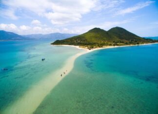 Four Stunning Coastal Walks in Vietnam