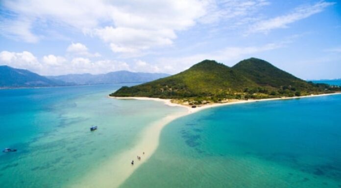 Four Stunning Coastal Walks in Vietnam