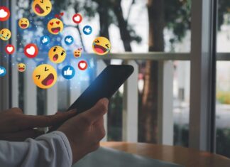 What is Van Life? What Are the Dangers of Living in a Van?