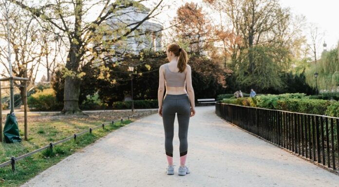 What is Silent Walking? Benefits of Walking in Silence