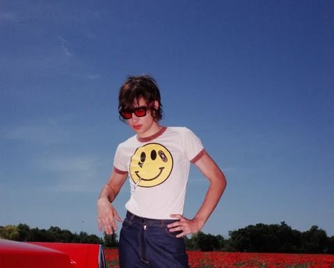 The Ultimate Guide to the Trendiest Ringer Tee: A Must-Have for the Fashion-Forward Femme