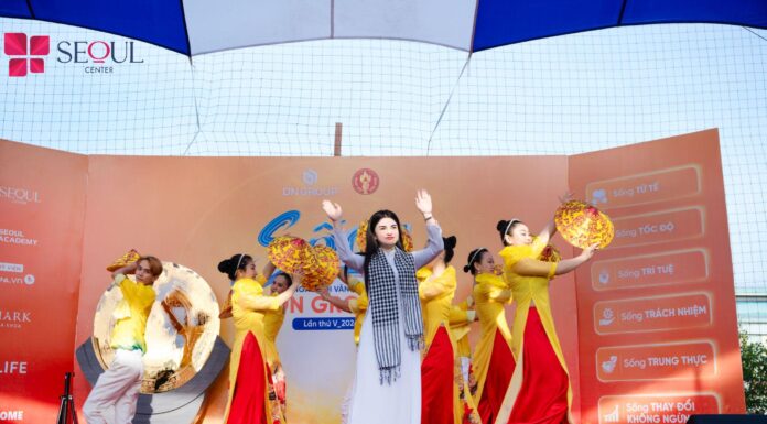 “A Patriotic Tribute: CEO Huynh Nhu Lam Celebrates Vietnam’s 79th National Day”