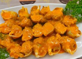 “A Delicious Indulgence: Spicy Bulot Snails in a Savory Salted Egg Yolk Sauce”