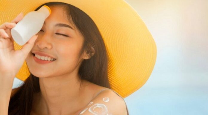 Should You Apply Sunscreen Before or After Serum?