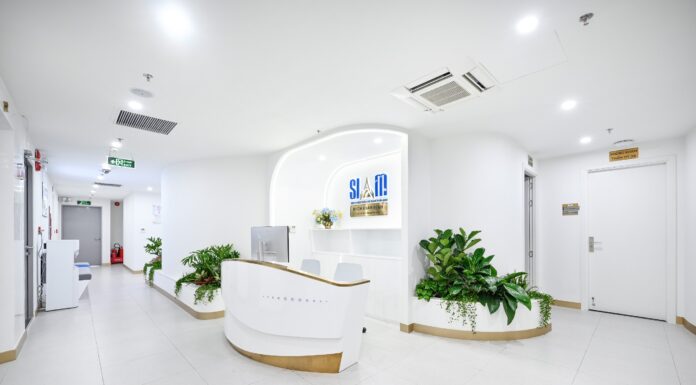 Unveiling the Luxurious Golden 5-Star Aesthetic Hospital in the Heart of District 1