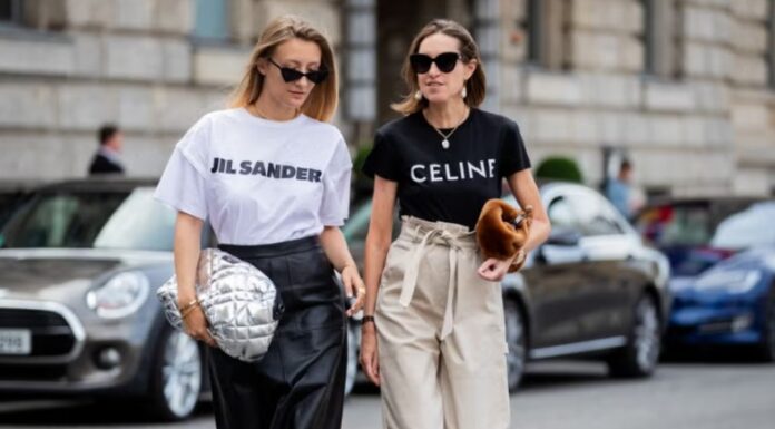 Why Do the Fashion-Savvy Always Buy T-Shirts One Size Larger? This is the Secret to a Slimmer Silhouette!