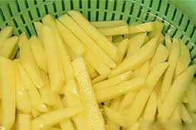 The Secret to Perfectly Crispy and Delicious Fried Potatoes: Don’t Rush, Take These Two Extra Steps First