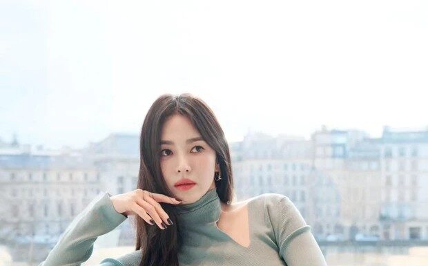 The Secret to Anti-Aging: How Song Hye Kyo and Vietnamese Beauties Defy Time with a Magic Potion.