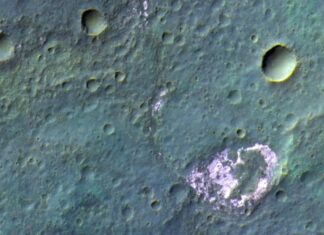 The Enigmatic Smile of Mars: Unlocking the Secrets of Extraterrestrial Life?