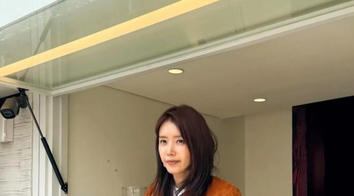 The Hairstyle That’s a Hit With Celebrities: Look Years Younger With This Elegant ‘Do