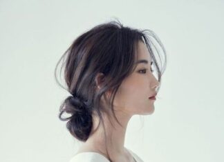 The Easy Updo Hairstyle: A Chic Look for All Occasions, Helping Women Embrace Their Inner Korean Glamour.