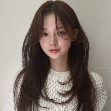 The Ultimate Guide to Low-Maintenance, Luscious Locks:
4 Hairstyles That Require Minimal Effort to Look Great and Stay Smooth