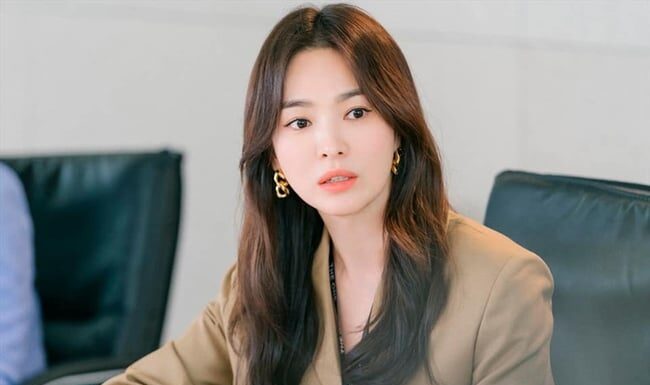 4 Timeless and Trendy Hairstyles Loved by Celebrities Over 40