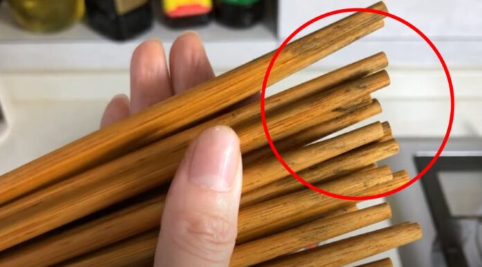 The Ultimate Guide to Cleaning Moldy Bamboo Chopsticks
