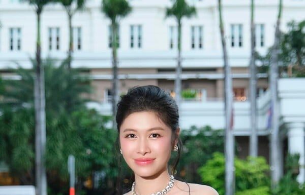 “The Secret to Her Youthful Glow: Unveiling Mrs. Đăng Khôi’s Flawless Skin Care Routine”