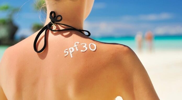 4 Golden Rules to Protect Your Skin from Sun Damage at the Beach