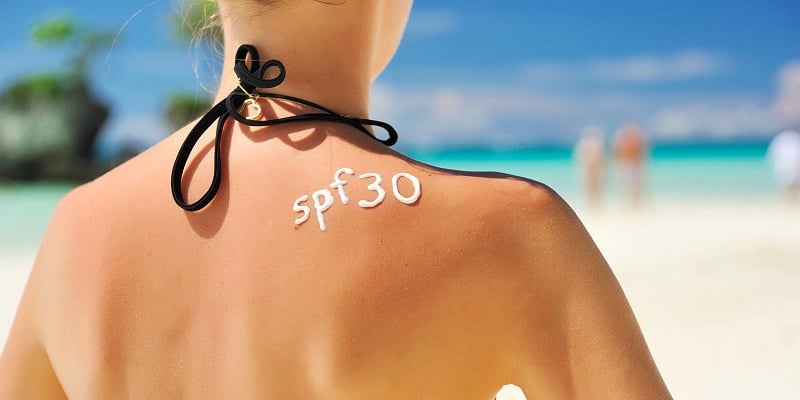 4 Golden Rules to Protect Your Skin from Sun Damage at the Beach