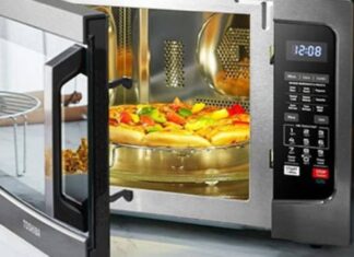 “To Open or Not to Open: The Great Microwave Door Debate”