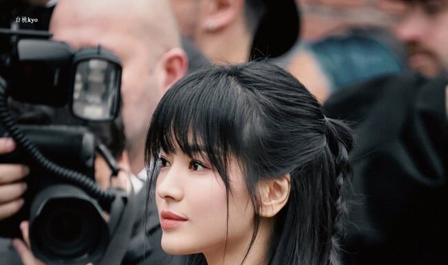 The Ultimate Guide to a Perfect V-Line Face: 5 Delicious Foods to Try