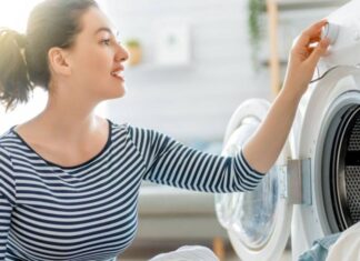 Should You Put Dry or Wet Clothes in the Washing Machine?