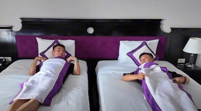 The Mystery of the Tiny Hotel Blankets: A Quest for Answers by Quang Linh Vlogs