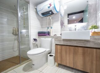 The Ultimate Summer Hack: A Bowl in Your Bathroom for a Refreshing Boost