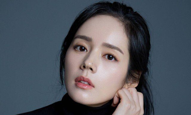 Unlocking Baby-Soft Skin: Unveiling the Simple Secrets Behind the ‘Moon Embracing the Sun’ Beauty’s Flawless Complexion