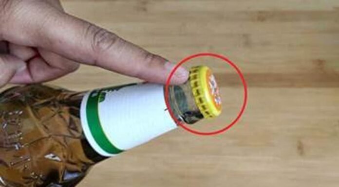 The One-Touch Beer Bottle Cap: Pop it Open with a Gentle Press, No Tools Needed