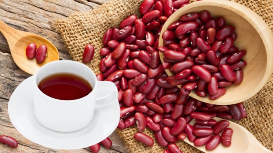 “The Magic Trio: Revitalizing Bean-Based Drinks for Youthful Skin”