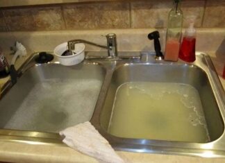 Why You Should Never Pour Hot Water Into Your Kitchen Sink?