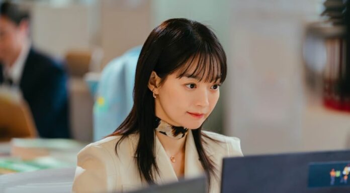 “Shin Min Ah Makes a Comeback in a New Film with a Feminine and Charming Style”