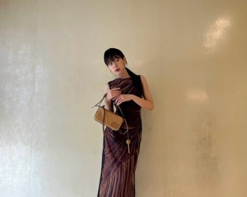 The “Chàng Nữ Phi Công” Supporting Actresses Exude Style with Their Effortless and Chic Fashion Sense