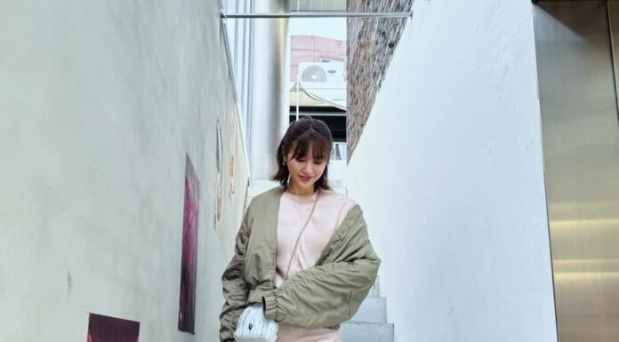 “The Crown Princess’s” Youthful Fashion Tips: Yoon Eun Hye’s 4 Style Staples for a Timeless Look