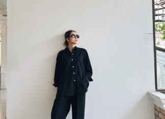 “The Power Suit: Mastering the Wide-Leg Pant Look”