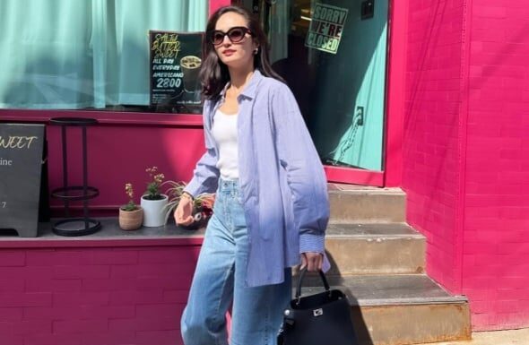 The Ultimate Style Guide: 10 Ways to Rock Wide-Leg Pants This Fall