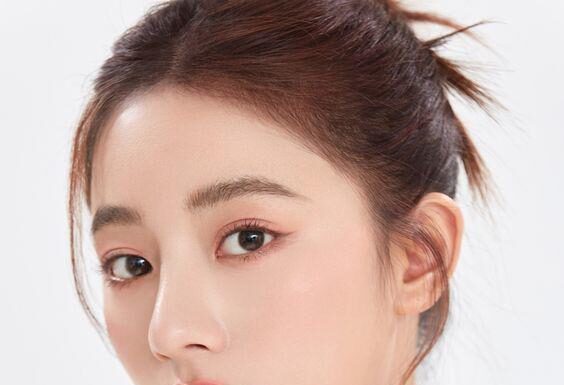 The Ultimate Guide to Reveal Your Skin’s Radiance: Erase Dark Spots and Acne Scars for Good