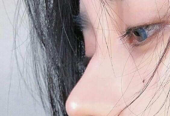 The Ultimate Duo for Ageless Skin: Essential Serums for a Youthful Complexion