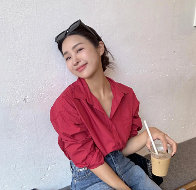 The Ultimate Style Guide: 5 Timeless Shirt Designs