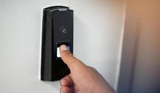 Why Are More People Opting Out of Fingerprint Locks? 3 Reasons Explained.